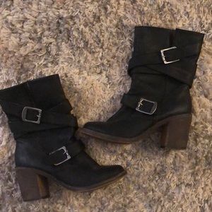 Dollhouse buckle boots